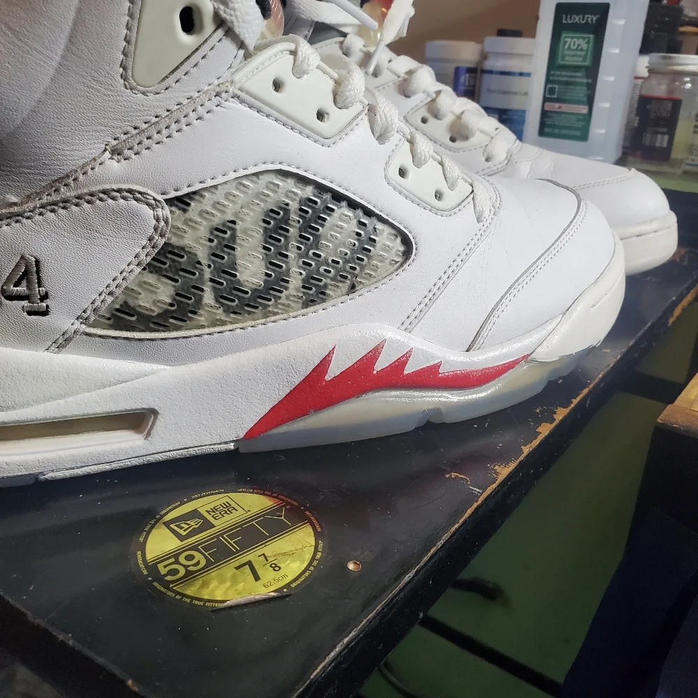 Supreme x Air jordan 5 retro mens size 12 (flawed  pair) - Picture 4 of 8